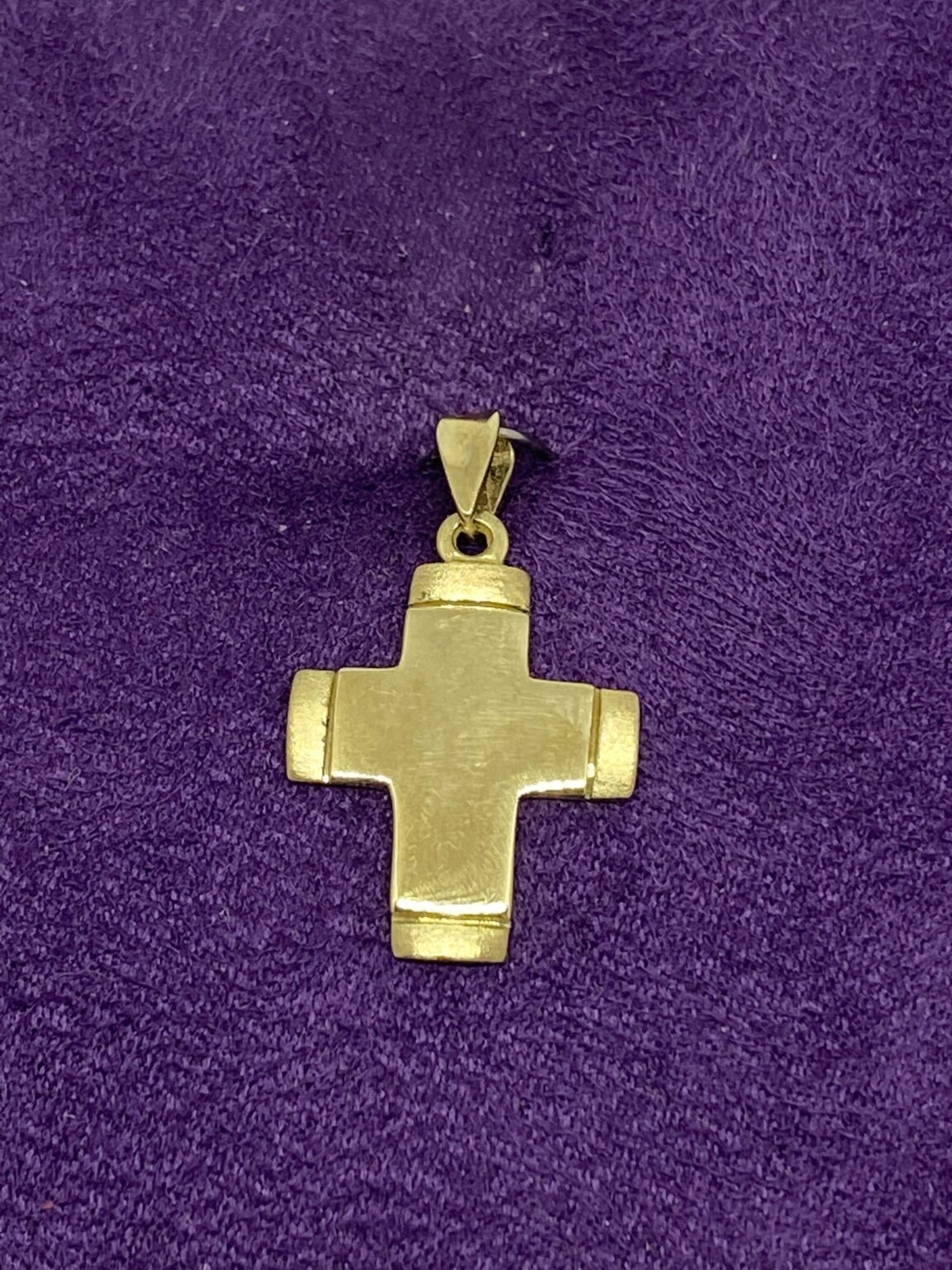 Gents Gold Cross Pendant - By Design Jewellers Killarney Mall
